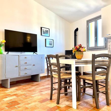 Le Corti Sarde Apartments バリ・サルド エクステリア 写真