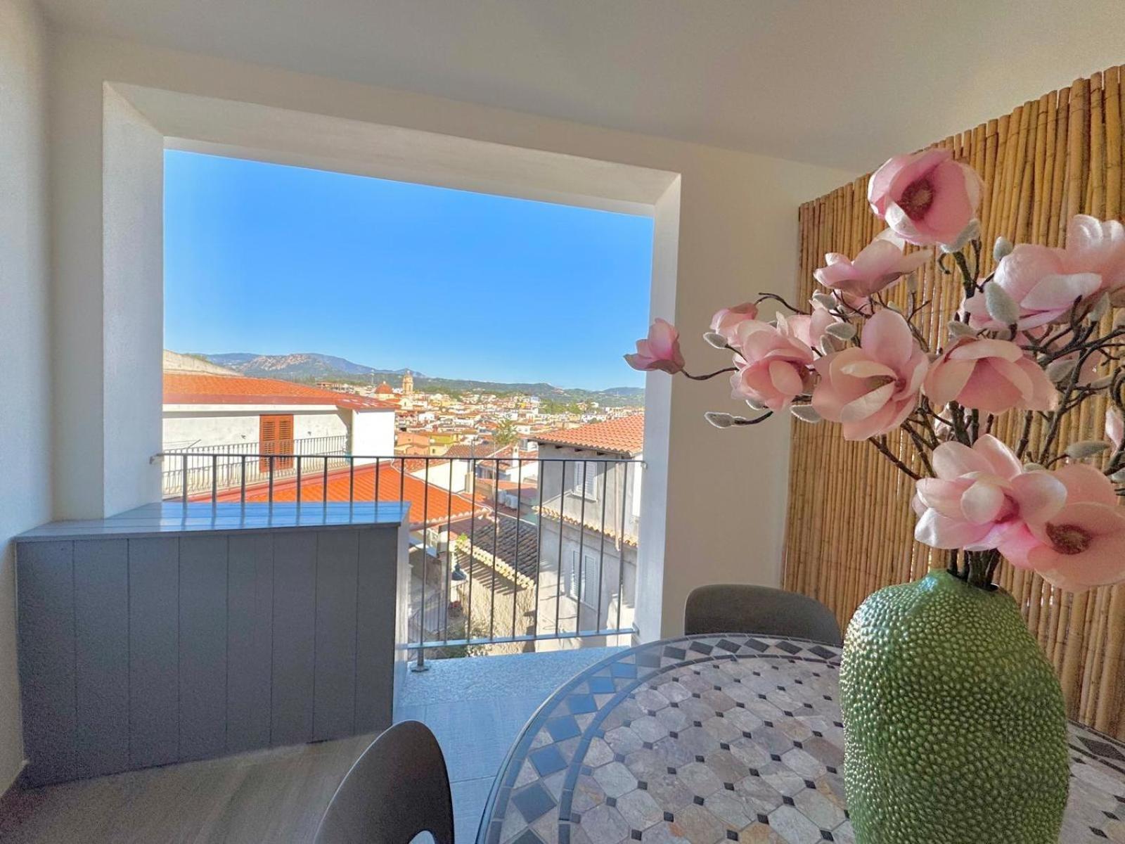 Le Corti Sarde Apartments バリ・サルド エクステリア 写真