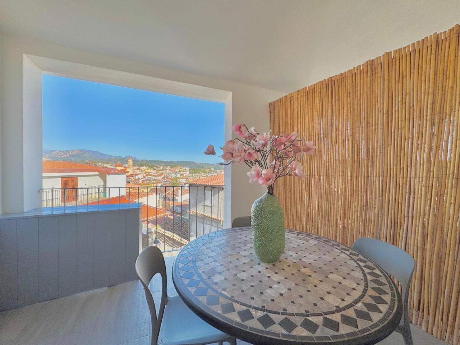 Le Corti Sarde Apartments バリ・サルド エクステリア 写真
